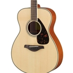 Yamaha FS820 Solid Spruce Top, Mahogany Folk Guitar