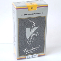 Vandoren SR613 #3 V12 Alto Sax Reeds, Box of 10